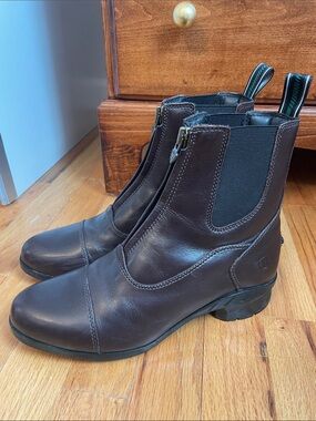 Women’s Ariat Leather Paddock Boots